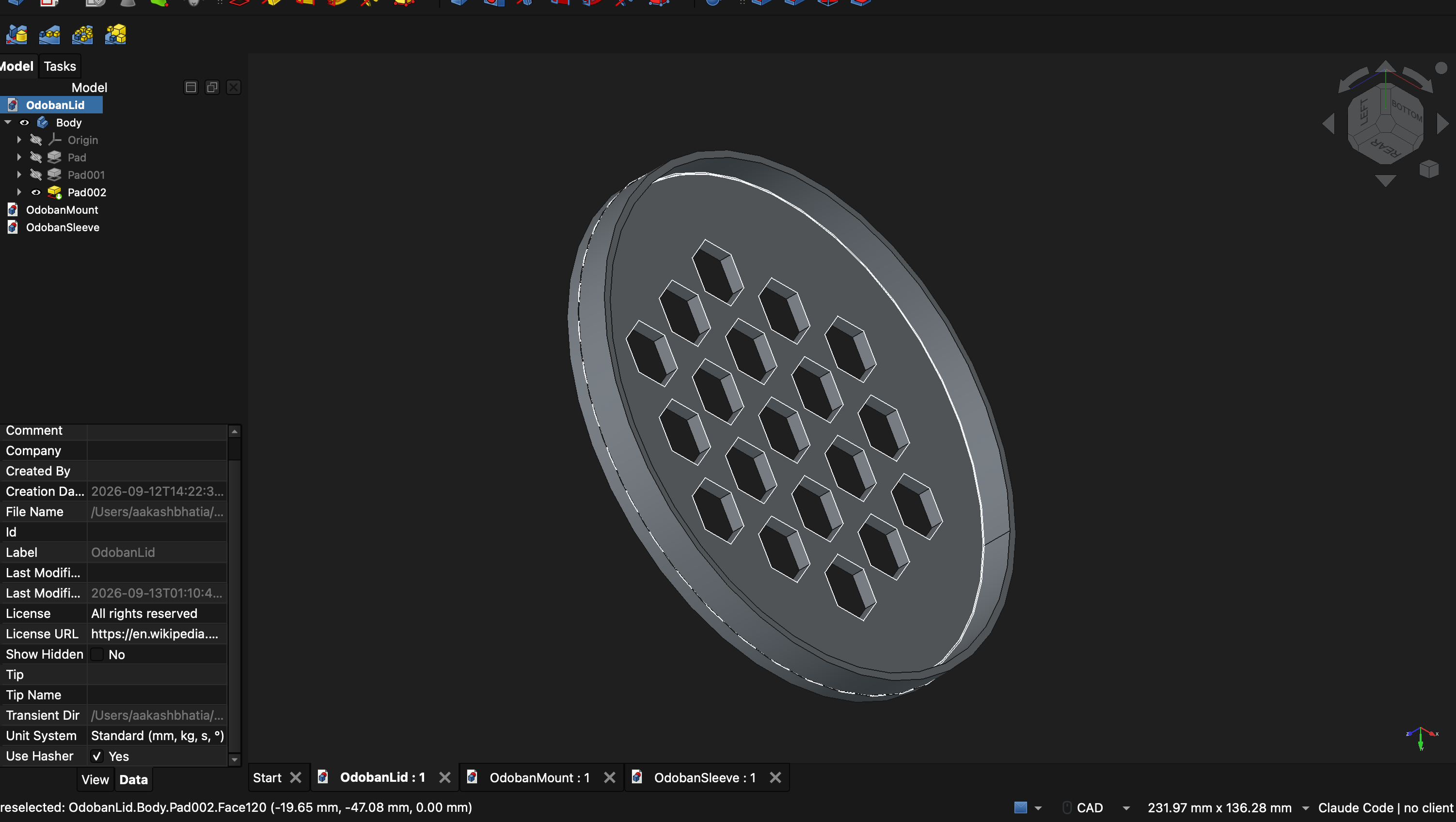 Lid model in FreeCAD with hexagonal vent cutouts